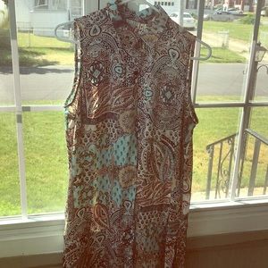 Adorable summer top great condition never worn